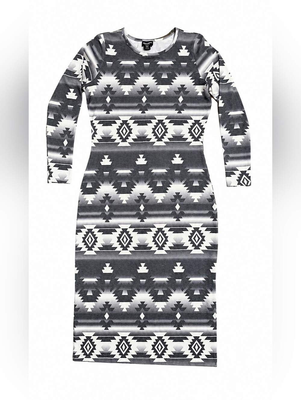 Wrangler Retro Gray SouthweAztec-Print Long Sleeve Bodycon Dress - Black & White